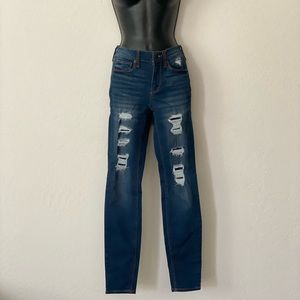 DISTRESSED Skinny Jeans